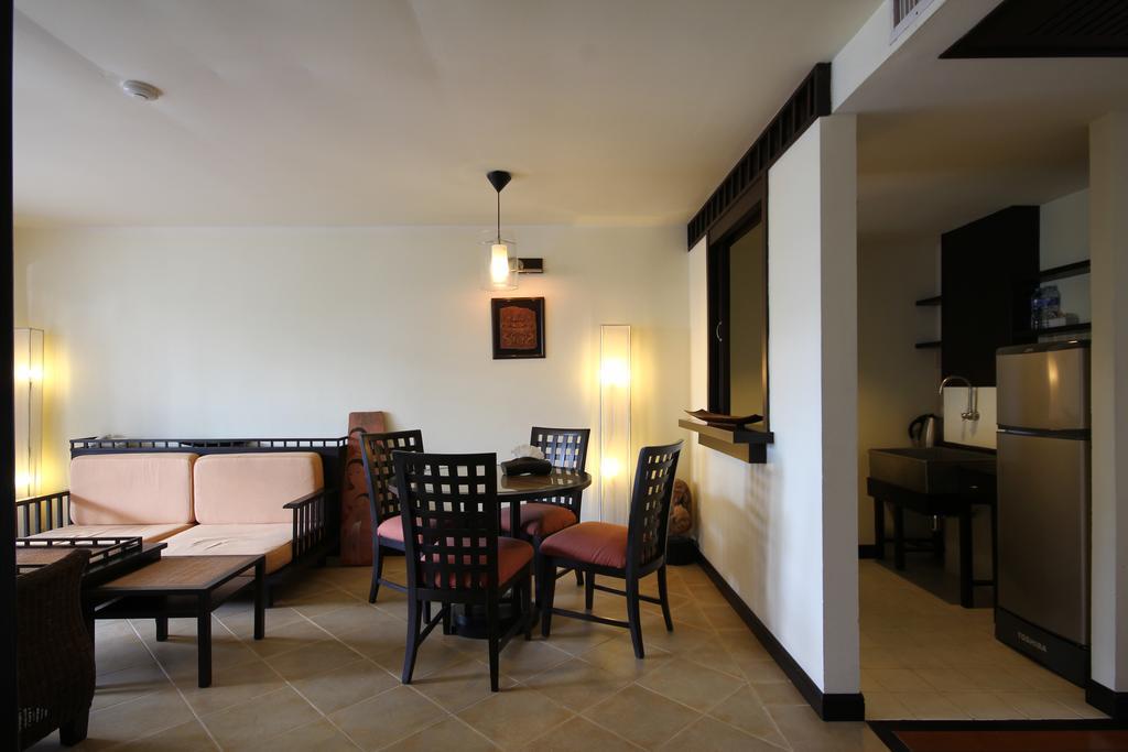 Avantika Boutique Hotel Patong Extérieur photo